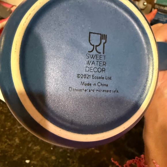 Inspiring Sweet Water Decor Blue Ceramic Mug - Picture 4 of 4